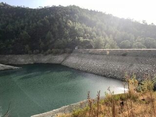 Кипр, дамба Аргака: первый выезд, низкая вода и полный ноль на спиннербейты, вэки и техас