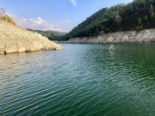 Кипр, дамба Аргака: первый выезд, низкая вода и полный ноль на спиннербейты, вэки и техас
