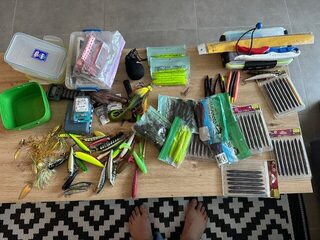 Кипр, Эврету: пять бассов на двоих после бессонной дороги и планы на противоположный берег