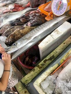 На Пхукете от морепродуктов глаза разбегаются