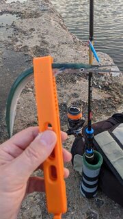 Утром в Судаке пилькер принес сарганчиков, а силикон окуня