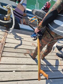 Сын собирается купить снасти в Судаке, но море уже похолодало