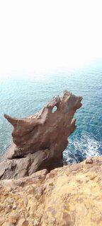 Знакомый снял мыс Фиолент на прогулке у Черного моря