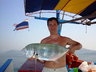 Таиланд, морская рыбалка: день на парусника, "тянем-потянем" и акула в завершение