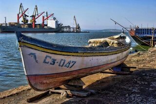Болгария, Бургас, канал Славянка: утренняя ловля ставриды на обычный самодур