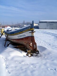 Морская рыбалка в Бургасе, Болгария: карагез, холод и ожидание поклевки