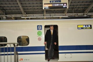 Впервые на синкансэне порадовал себя первым классом