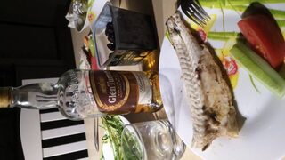 Рыбу люблю даже нюхать