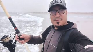 С удилищем в прибое Тарраста на побережье марокканского Агадира