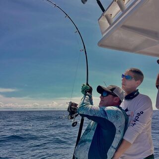 Групер-патата почти на 25 кг с Antafondro Fishing у Нуси-Бе