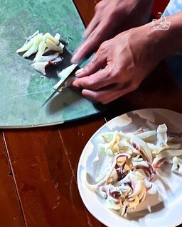 Бухта Ланха после заката: сезонная ловля кальмара со светом