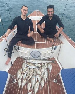 Разнорыбица у Катара: морской выход на моторной лодке