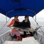 После снорклинга у Исла-Игуана гости поймали парусника на морской рыбалке в Педаси