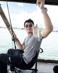 На выходных половили морскую рыбу у плавучей деревни Лонгшон