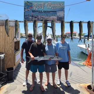 Махи и барракуда после выхода с Reef Runner Charters у Ки-Уэста