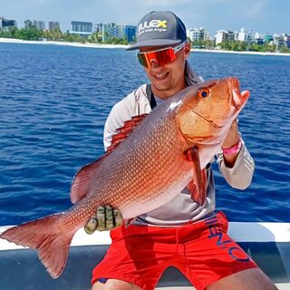 На мальдивском Укулхасе порыбачили с Milding Fishing