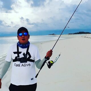 Береговая рыбалка у Bliss Dhigurah на Южном Ари, Мальдивы