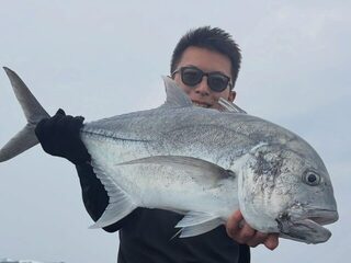 Два дня у рифов Палау: GT, капитан Эрик и Paddle Bait 190