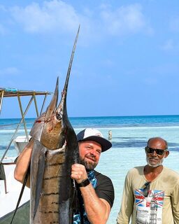 Четыре рыболовных занятия Dhiffushi Inn с возможностью приготовить добычу