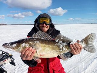 Весенний джиг на судака на Иваньковском водохранилище