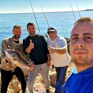 Морской лещ весом 5 кг с рыбалки в водах Кипра