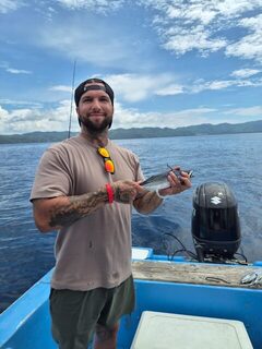 Полудневная рыбалка из Riu Guanacaste в заливе Папагайо