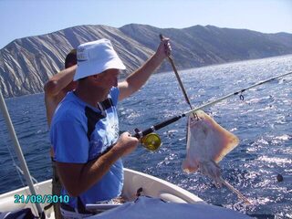 Анапа и Чёрное море: рыбалка на глубине с пикшей и лисой