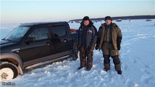 Белое море, Архангельская область: зимняя ловля корюха в палатках среди снеговых заносов