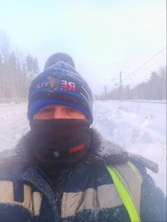 Иней у железнодорожных путей