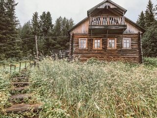 Чупа, Чкаловский: лодки на карельском берегу спускали там же, а дорога с прицепом обошлась без проблем