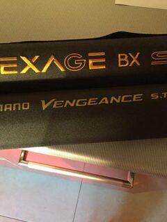 Полукилограммовый окунь на Ладоге согнул Vengeance от ручки