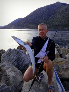 Крит, Северная бухта и Портовый молл: морской спиннинг по барракуде с берега на хардбейты