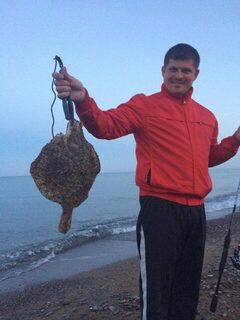 Ставридка на Чёрном море шла в непогоду, а в бонусах - камбала, горбылек и ёршики