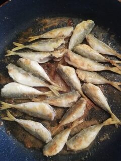 Свежая жареная морская рыба мне по вкусу
