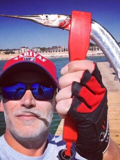Отпуск в Анапе и Витязево: ставрида на дроп-шот с пирса, сарган на пилькер и мягкий спиннинг
