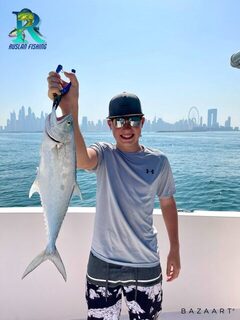 Девять квин-фиш на джиги напротив JBR в Дубае вернулись в воду