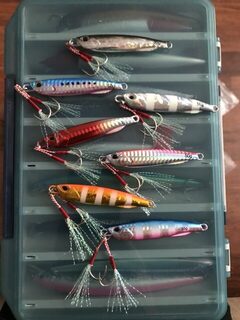 Вместо тройников ставлю по два ассиста и готовлю пилькеры для slow jigging