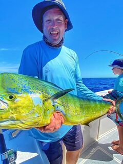 Дорадо с морских точек FAD у Эксмута в улове Peak Sportfishing