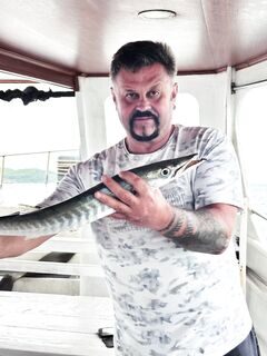 Барракуда на борту после нашей морской рыбалки у Фукуока