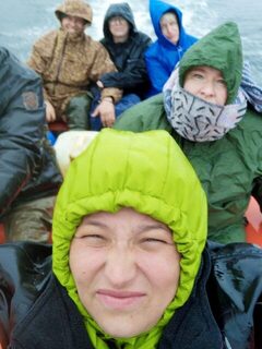 Мокрая, но удачная морская поездка в Ура-Губе на небольшой лодке