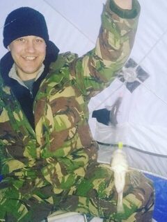 Подледный выход с друзьями на Сухое море за корюшкой и навагой