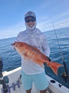 Донная ловля в Кепосе с Wahoo Sport Fishing: снэпперы и груперы