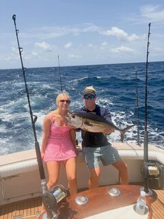 Сначала рыбалка, потом снорклинг и острова на выходе Drift Charters