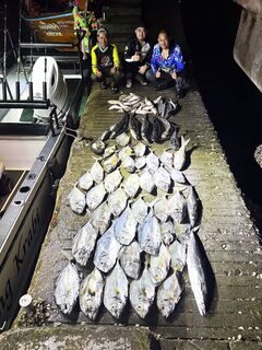 Возвращение с морским уловом, на лодке Kings Fishing Krabi