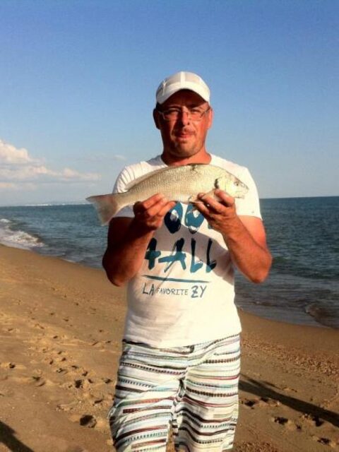 Под Анапой, в Благовещенской: ставрида, кефаль и 15 кг рыбы в заморозку между морем и лиманами