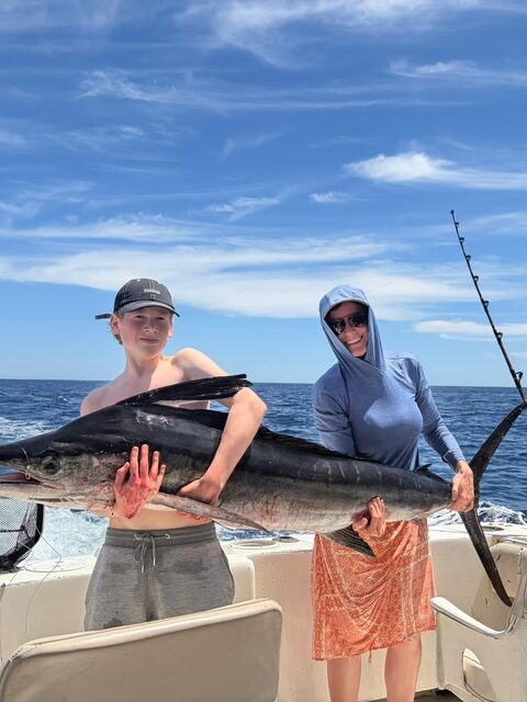 Рыболовный день в районе Лос-Кабос провели с Fast Hook Sportfishing