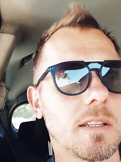 Рыбалка в рыбацкой гавани Зиги