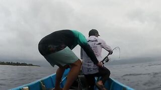 Топ-ватер: popping и trolling на удалённом острове Gili