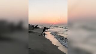 Surf fishing в Александрии, Египет