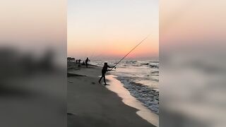 Surf fishing в Александрии, Египет